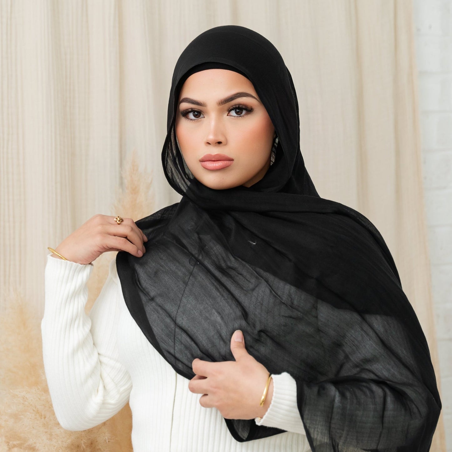Black Hijab - Modal